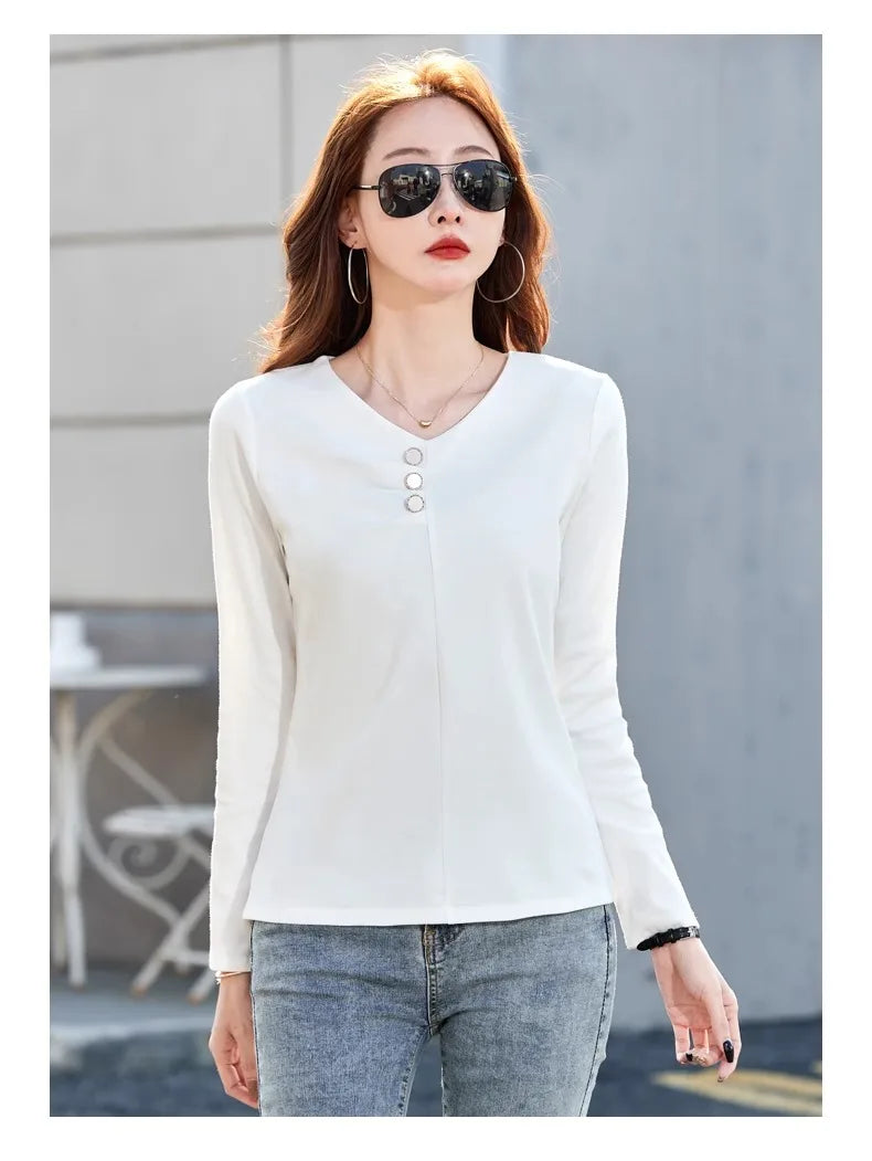 Wine red pure cotton long sleeved t-shirt for women's spring and autumn new style V-neck fashionable casual plus size loose top.
