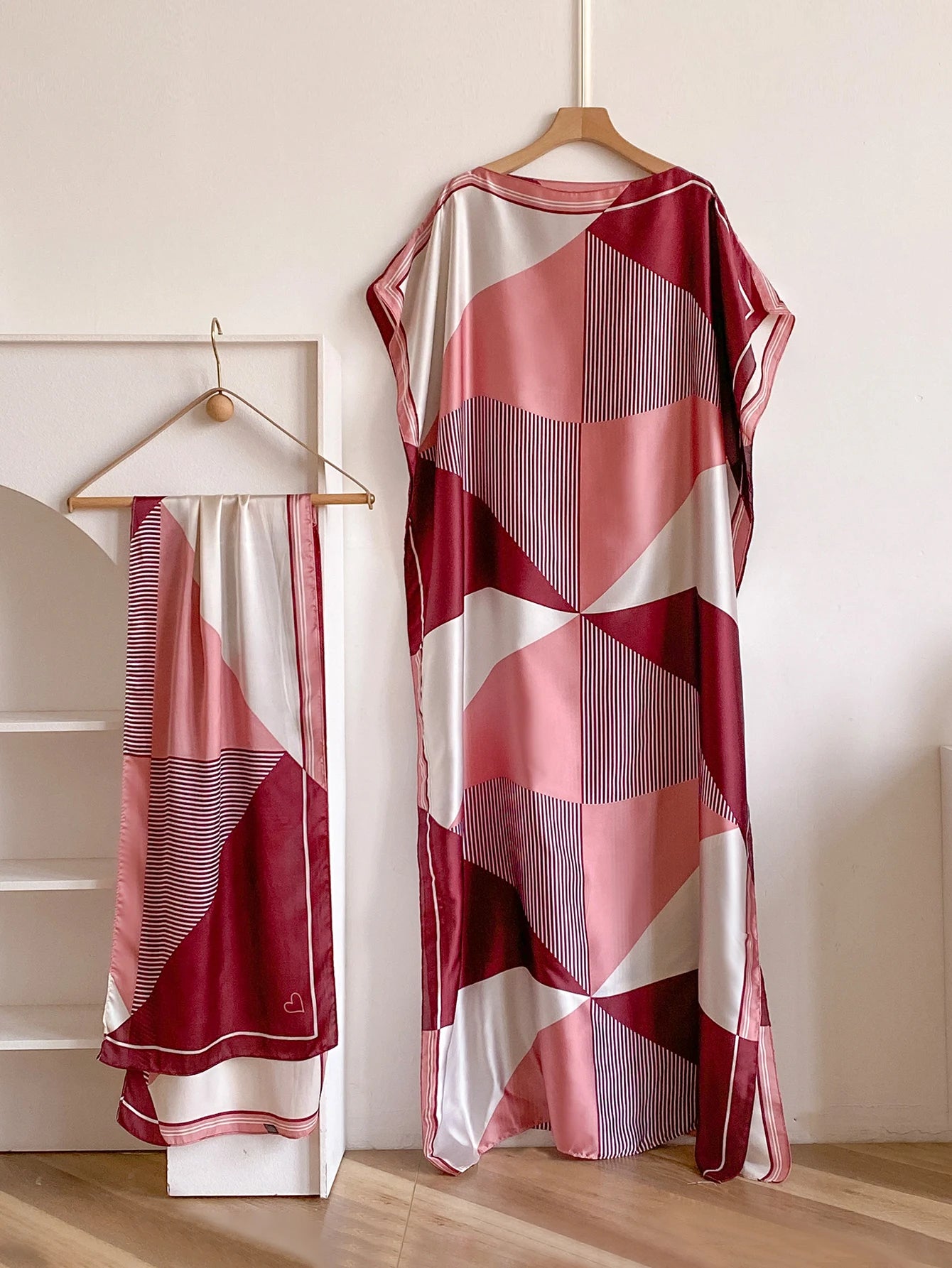 Sommer Neue Mode Afrikanische Kleider Für Frauen Elegante Gedruckt Seide Muslimischen Dame Lange Hijab Kaftan Kleid Oversize Kuwait Abaya.