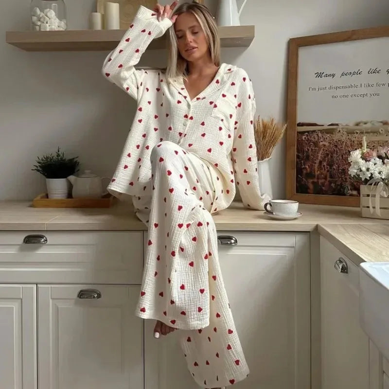 2-Piece Muslin Pajamas Set for Women 100% Cotton Love Printed Comfortable Long-Sleeved Tops Pajamas Home Wear Sleep Autumn Cloth.