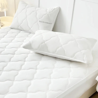 Waterproof Fitted Bed Sheets, Mattress Pads Soft Microfiber Breathable Bedspreads Cover Protector for Single/Double/King/Queen