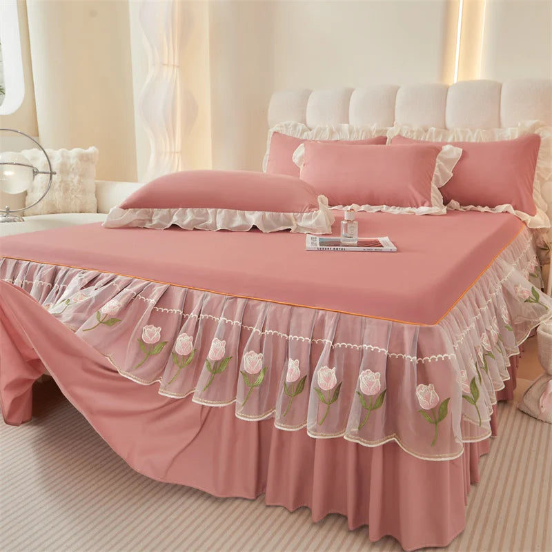 Floral Style Bed Skirt Embroidered Bed Cover Single/Queen/King Size Bed Linen Home Sheet with Skirt 침대스커트(Pillowcase Need Order).