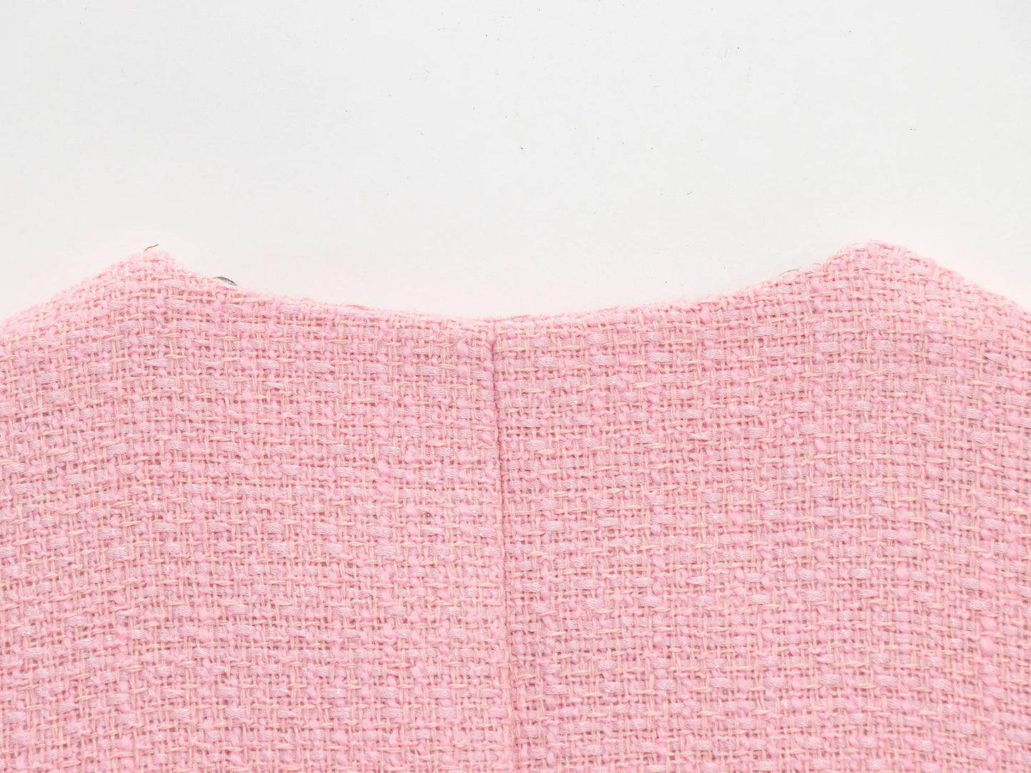 TRAFZA Frauen Elegante Solide Gürtel Westen Tops O Neck Metall Taste Ärmellose Weste Büro Dame Oberbekleidung Casual Blazer Tops.