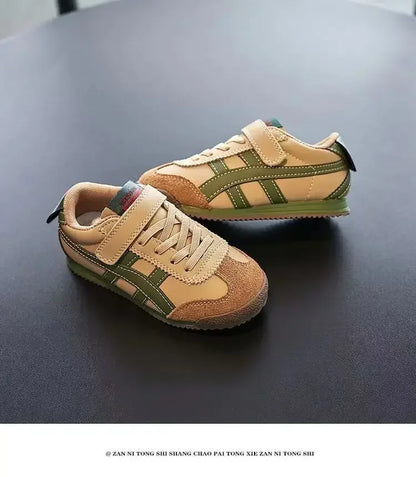 Children's Sneakers Boys Lightweight Breathable Sport Running Shoes Girls Soft Bottom Casual Shoes Student Shoes.