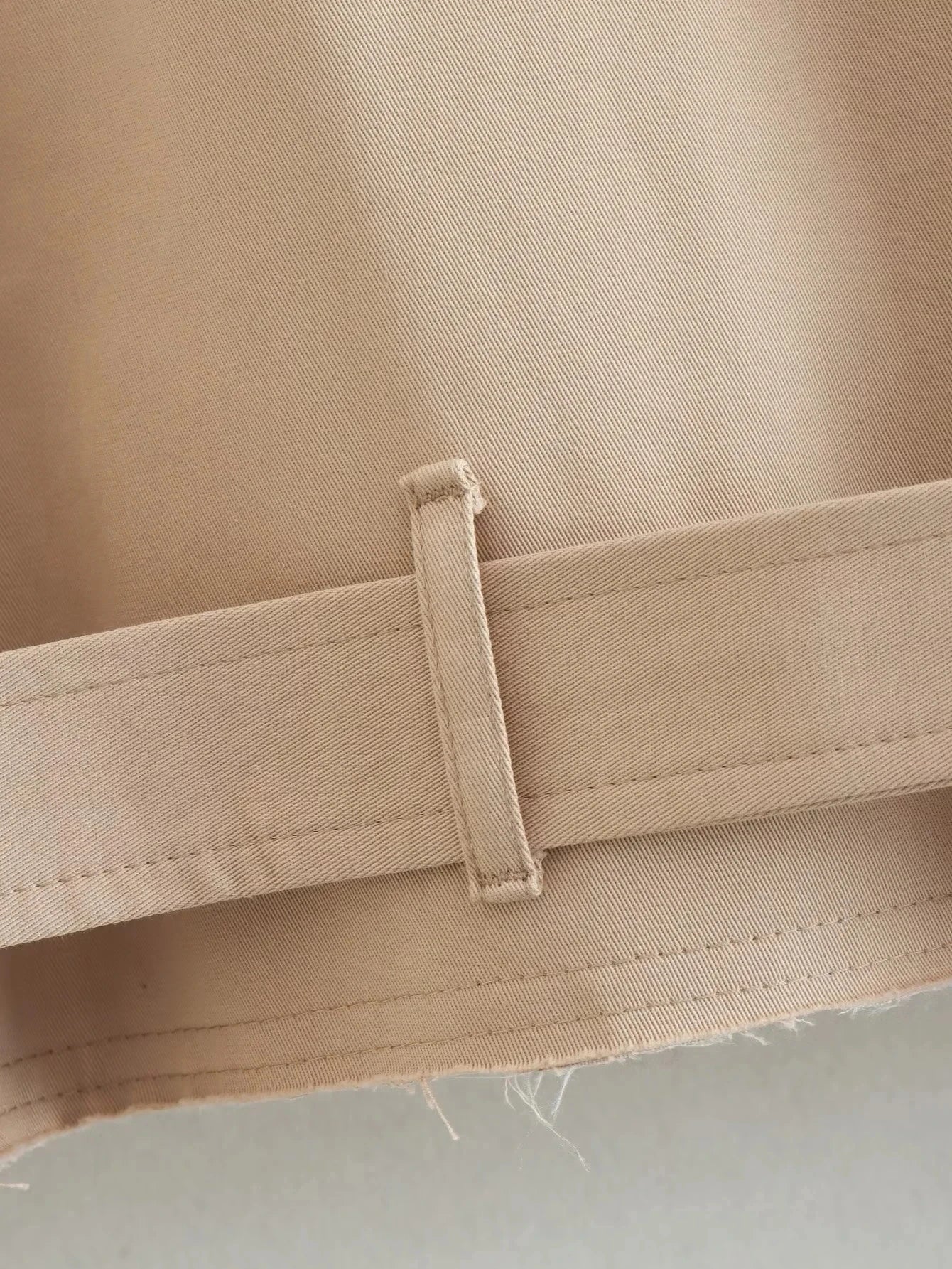 2024 Belt Cropped Trench Spring Jacket Women Vintage Streetwear Double Breasted Long Sleeve Top Female Coat Outfits.