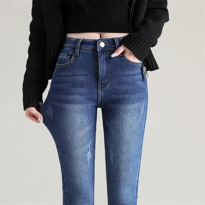 Frauen Thermische Dünne Jeans Mom Winter Warme Plüsch Stretch Jeans Dame Fleece Schnee Denim Hosen Student Bleistift Gerade Bein Hosen