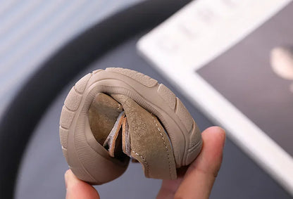 Children's Sandals Anti-kick Summer Shoes for Boy Solid Color Causal Kids Fashion Girls Walking Beach Sandals Non-slip Hook Loop