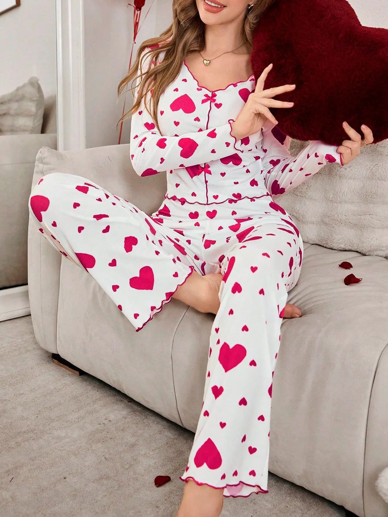 Autumn Winter 2 Pieces Pajamas Sets for Women Sleepwear Heart Print Long Sleeve Tops with Long Pants Trouser Set Pyjamas.