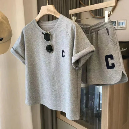 2-teiliges Set für Damen, Sommer, lockeres Kurzarm-T-Shirt, lässige Shorts, Sportdruck, Brief, Freizeitanzug, große Größe, kurzes Pyjama-Set.