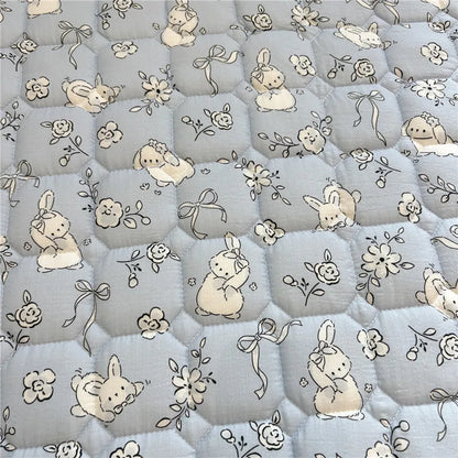 1pc Thicken Bed Cover Cartoon Print Bedspread Non-slip Mattress Protector Quilted Soft Bed Linen 매트리스 커버 (No Pillowcase).
