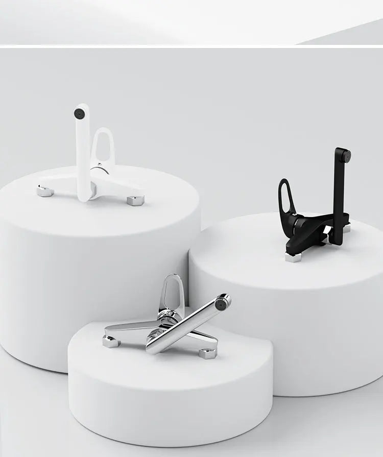 Kitchen Faucet Mixers Wall Mounted Single Handle Mixer Tap Sink Faucet Rotation Hot Cold Water Mixer Mop Pool Tap Basin Faucet