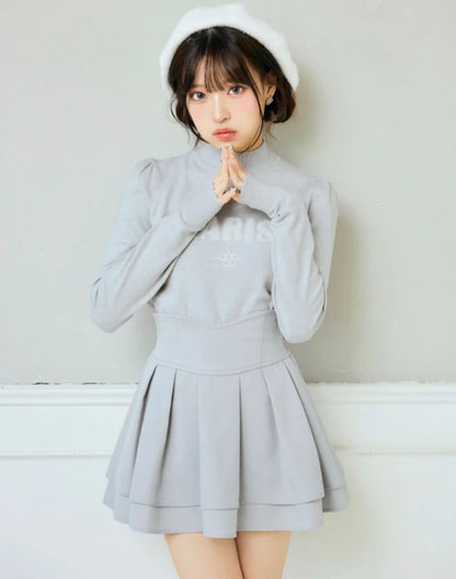 Japanese Lolita Black Skirts Women 2025 Spring Autumn New Radian Waistline Slim Short Pleated Skirt Female Mini Skirt Culottes