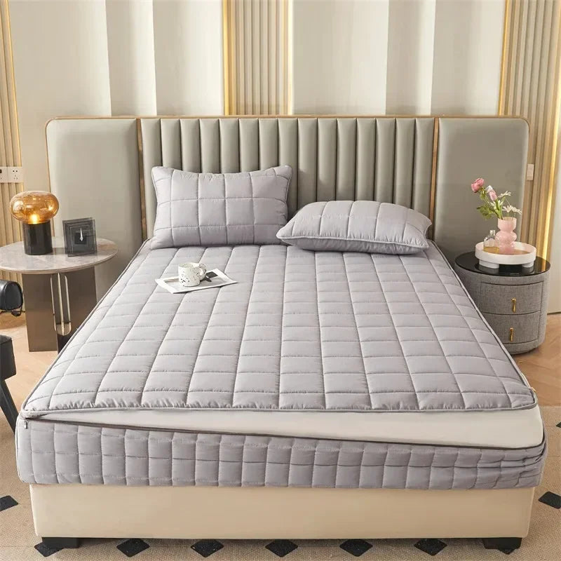 Breathable Quilted Mattress Protector with Soybean Fiber Padding Hypoallergenic Skin-Friendly Cover Machine Washable 720° Cover