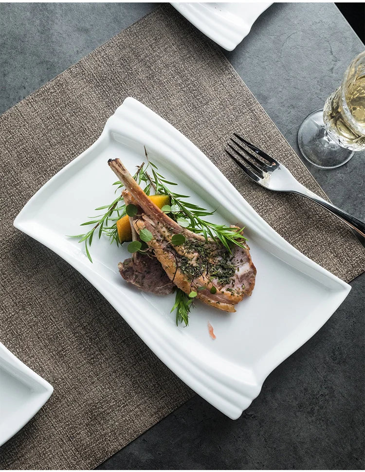 Creative Ceramic White Rectangular Western Food Plate Hotel Restaurant Special Cake Dessert Tableware Household Sushi Set Plate.