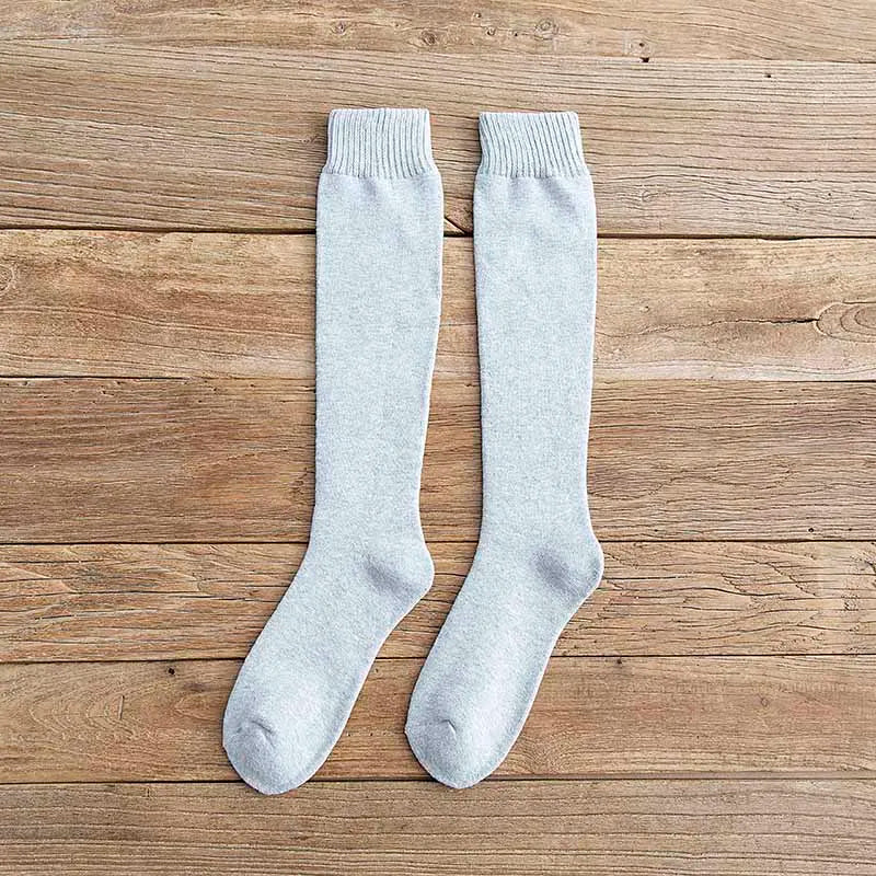 3 Pars Men's Winter Thick Warm Knee-High Cotton Socks - High-Quality Long Black Casual Fashion Socks for Cold Weather.