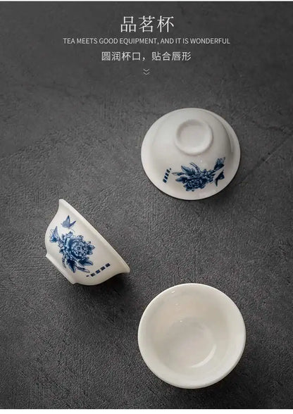 1 gaiwan 4 cups 1 teaboad Ceramic kungfu tea set household  one cover bowl four cups living room kungfu office reception.