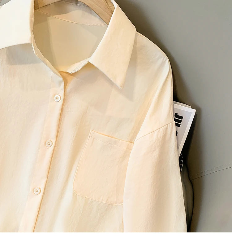 Plus Size Women's Blouses 2025 Spring Autumn Simple Lady Shirts Long Sleeve Big Pockets Shirt Loose Casual Tops.