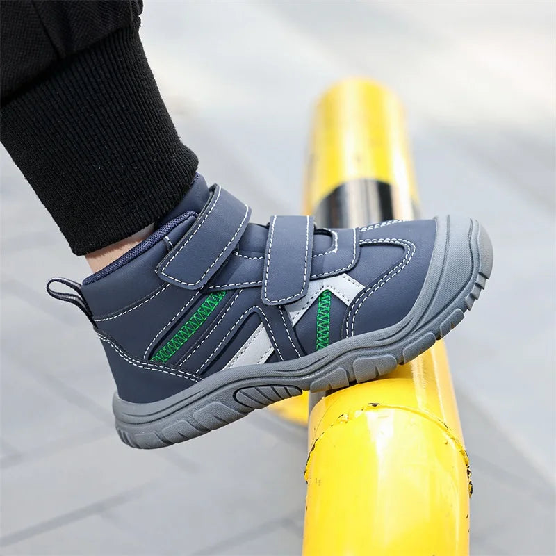 New Children Shoes Hiking Climbing Boys Fashion Sneakers Girls Sport Running Shoes Kids Breathable Casual Trainers Outdoor Shoes.