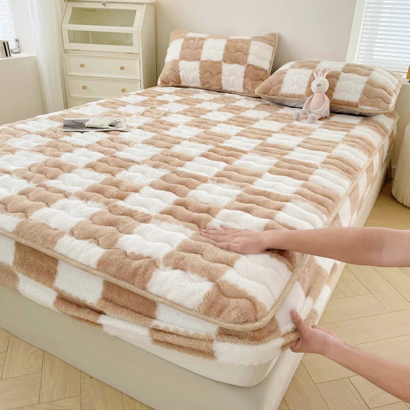 WOSTAR Winter warm coral fleece mattress protector cover fluffy plush plaid print elastic fitted sheet bed protection pad 90x200