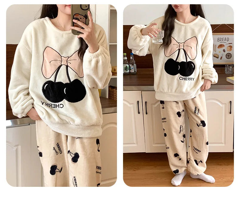 Thickened Warm Sleepwear for Winter Cartoon Flannel Pajamas Homewear Women Velvet Coral Velvet Cartoon Bear Nightwear Loungewear.