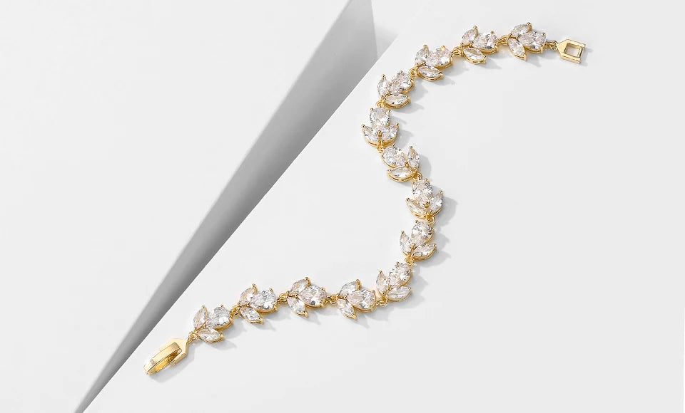 ZAKOL Luxury AAA Cubic Zirconia Wedding Bracelets for Women High Quality White Gold Color Leaf Charm Bracelet Bangles.