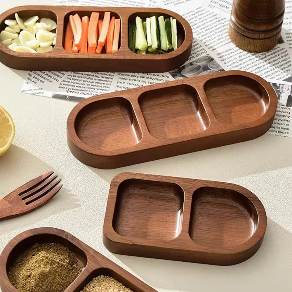 1Pcs New 2/3/4 Grids Solid Wood Tray Wooden Retro Food Plate Spice Dish Breakfast Food Sushi Bread Dessert Sauce.
