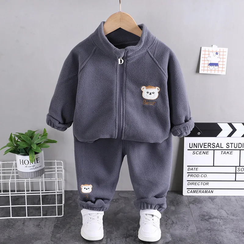 2025new winter girls plush set for boys casual sports two-piece set for baby toddler outdoor clothing sets.