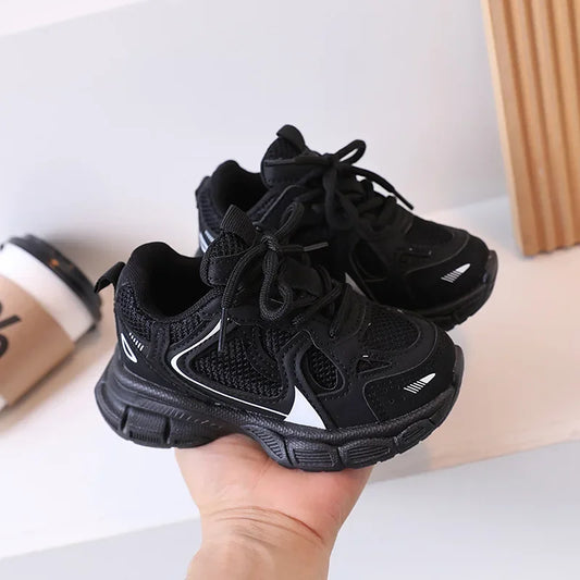 Kids Casual Running Shoes with Thick Soles Boys Girls Fashion Versatile Sports Shoes 2024 New Children Mesh Breathable Sneakers.