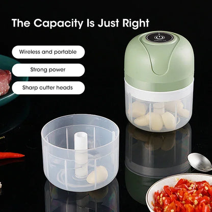 Electric Garlic Purer 250ML Mini Electric Garlic Chopper USB Charging Ginger Vegetable Cutter Food Chopper Kitchen Tools.