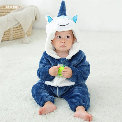 Blau rosa Einhorn Stram pler Baby Boy Mädchen Pyjama bebe Kleidung niedlichen Bodys Flanell warme einteilige Winter Halloween Tier Outfit.