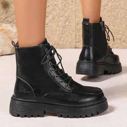 Women's Pu Leather Platform Ankle Boots Plus Size 35-42 Lace Up Motorcycle Boots Women Comfort Wide Leg Black Short Booties.