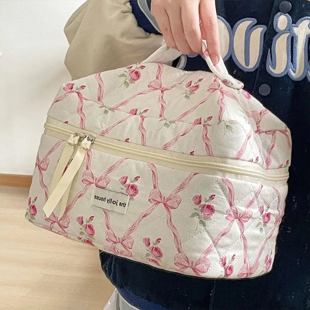 Cute Bow Flower Quilting Makeup Bag Women Zipper Cosmetic Organizer Female Cloth Handbag Portable Toiletry Case For Girls.