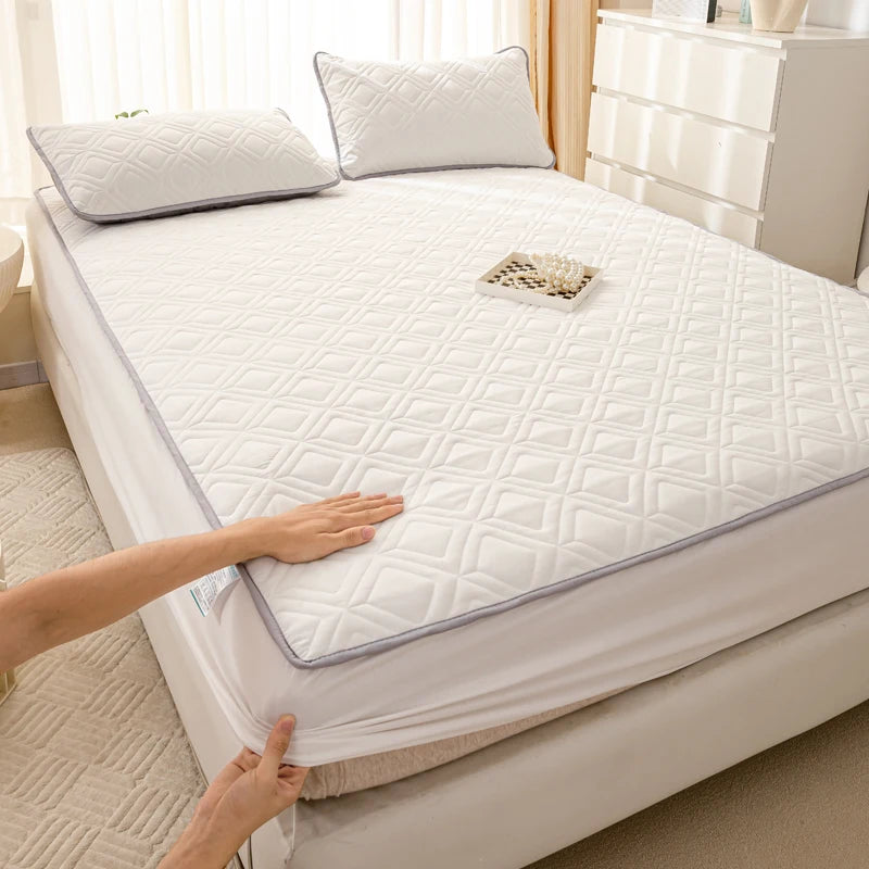 Waterproof Mattress Cover Cartoon Style Bed Covers Quilted Fitted Sheet постельное белье Thickened Bedspread(No Pillowcase)