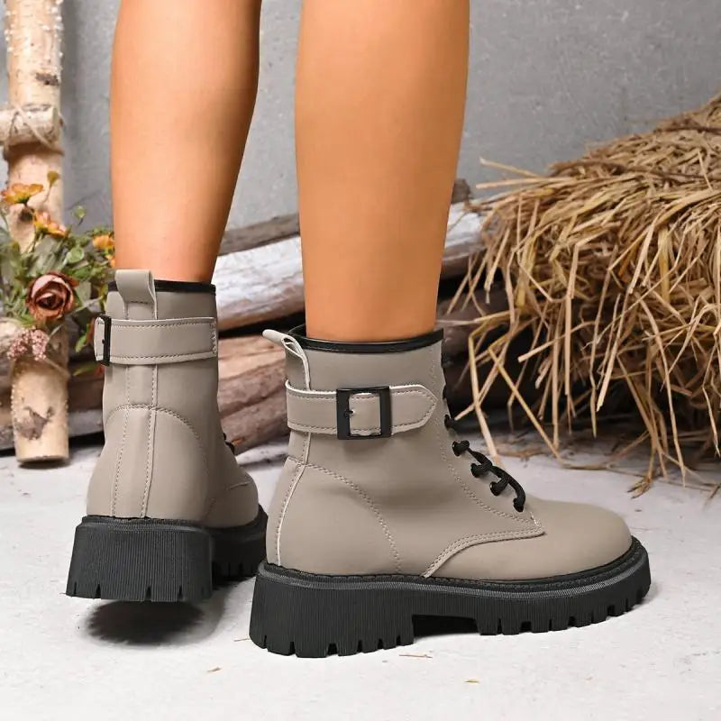 Chunky Platform Thick Heel Pink Ankle Boots Women 2025 Winter Punk Thick Bottom Lace Up Motorcycle Boots Metal Buckle Booties.