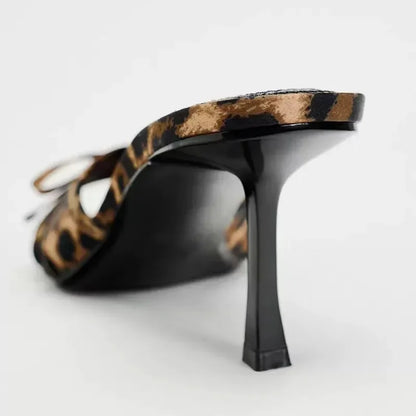 2025 New European and American High Quality Women Shoes Bow Knot Leopard Print High Heel Slippers Women Slippers.