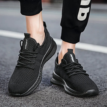 Men Walking Shoes Lightweight Breathable Sneakers 2024 Men Women Couple Casual Shoes Large-sized36-46 Flats Sneakers Men Shoes.