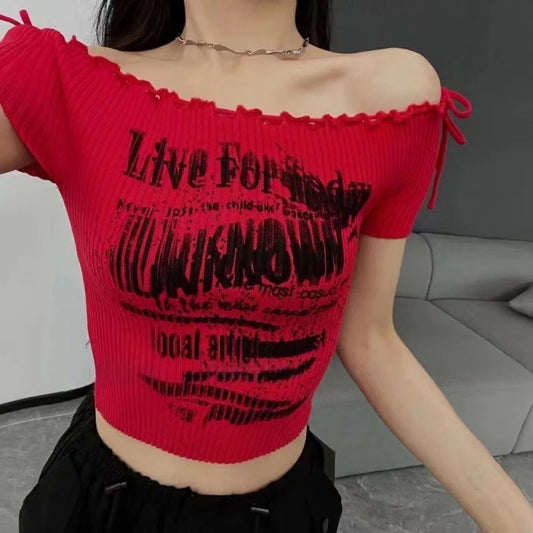 Summer Fashion Slim Fit One Shoulder Sexy Knot Elastic Red T-Shirt For Women.