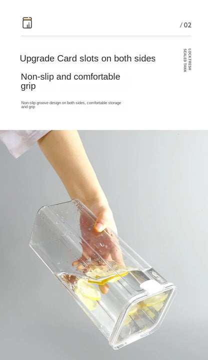 Large Capacity Waterproof Transparent Sealed Jar Multi-size Scene Kitchen Candy Dried Grain Storage With Lid Fridge Storage Tank.