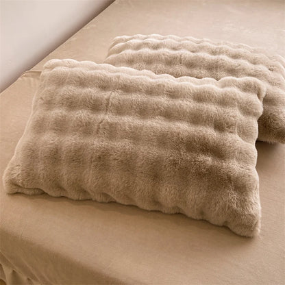 Luxury Faux Rabbit Fur Velvet Fleece Plush Soft Warm Bedding Set Super Comfortable Duvet Cover Set Blanket Bed Sheet Pillowcases