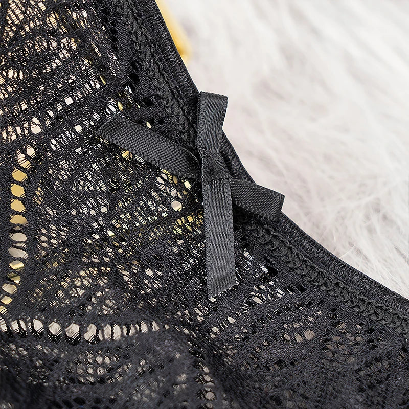 2 Pcs/Set Hot Sale Panties Women Sexy G String Lace Lingerie For Women Fashion Low Waist Thongs Soft Intimate Lady Underwear.