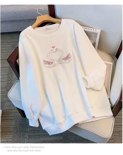 175 kg Übergröße Damen Büste 170 Herbst Lose Rundhals Langarm Diamant Schwan Sweatshirt Schwarz Weiß 5XL 6XL 7XL 8XL 9XL.