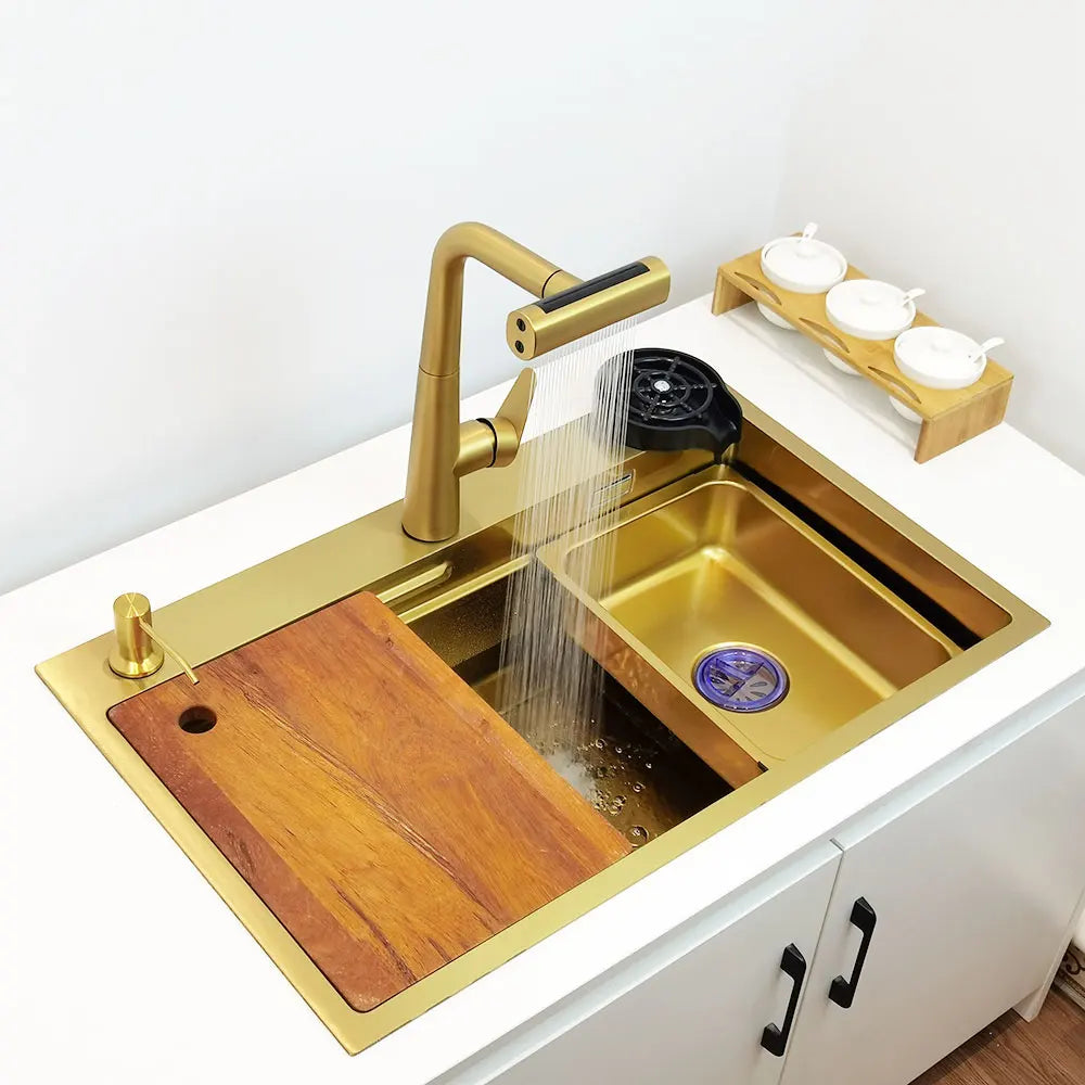 Gold Wasserfall Wasserhahn Küchenspüle Nano Waschbecken 304 Edelstahl Golden Topmount Single Bowl Waschbecken 4-Funktions-Küchenarmatur
