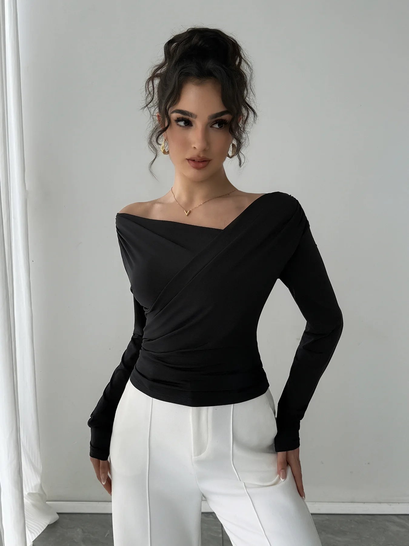 2025 Autumn Winter 2025 Solid-color Fashion Tops for Women Long Sleeve Blouses One-shoulder Collar Slimming Shirts Office Lady.