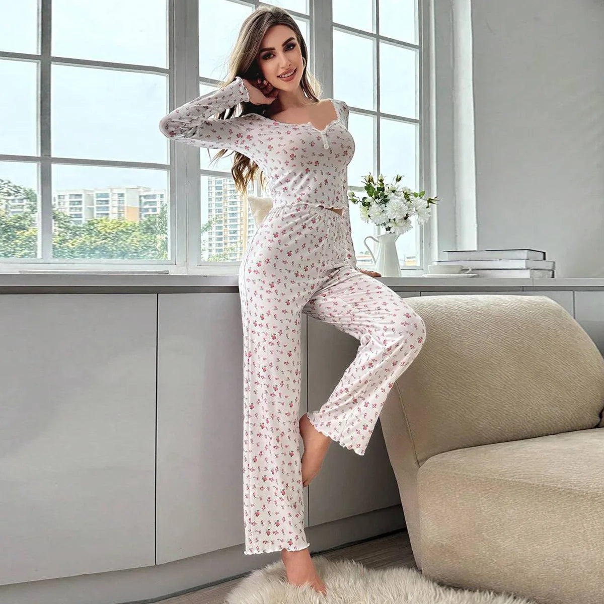Nachtwäsche Frauen Floral Print Salat Trim Top mit Lange Hose Schöne Loungewear Volle Hülse Nachtwäsche Frühling Herbst Pyjamas Set.