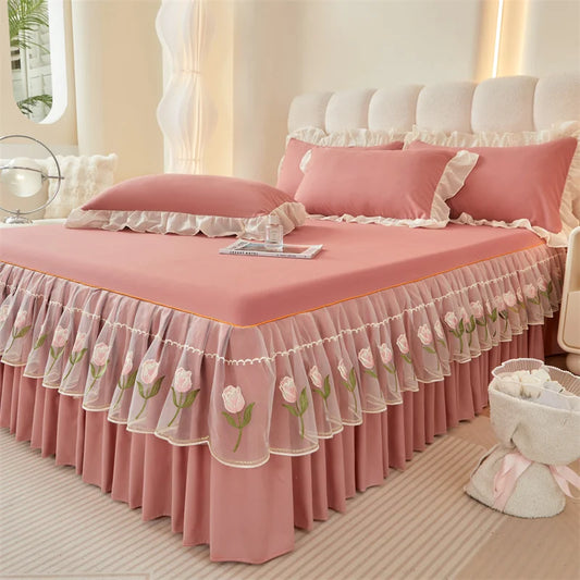 Floral Style Bed Skirt Embroidered Bed Cover Single/Queen/King Size Bed Linen Home Sheet with Skirt 침대스커트(Pillowcase Need Order).