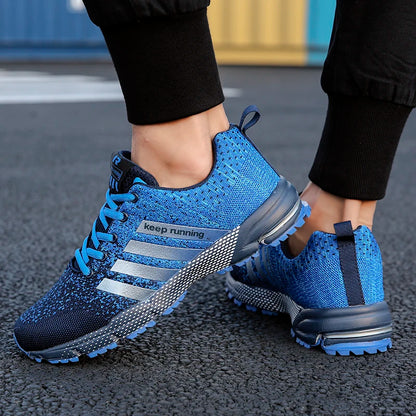 New large size men's casual sneakers Fashion easily breathable men's sneakers Comfortable running men's shoes.