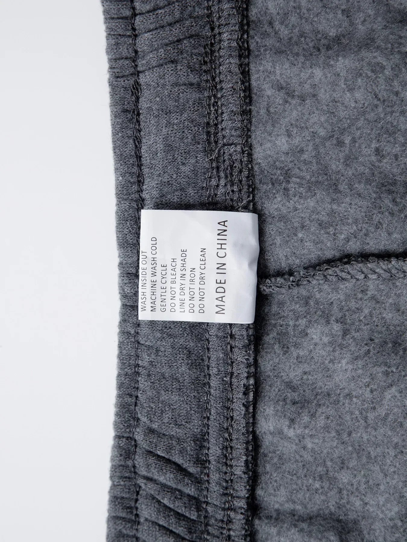 Mens Sweatpants Straight Fit Casual Pants Autumn Winter Men Running Jogger Sports Gym Trousers Solid Color Multi-pocket Pants.