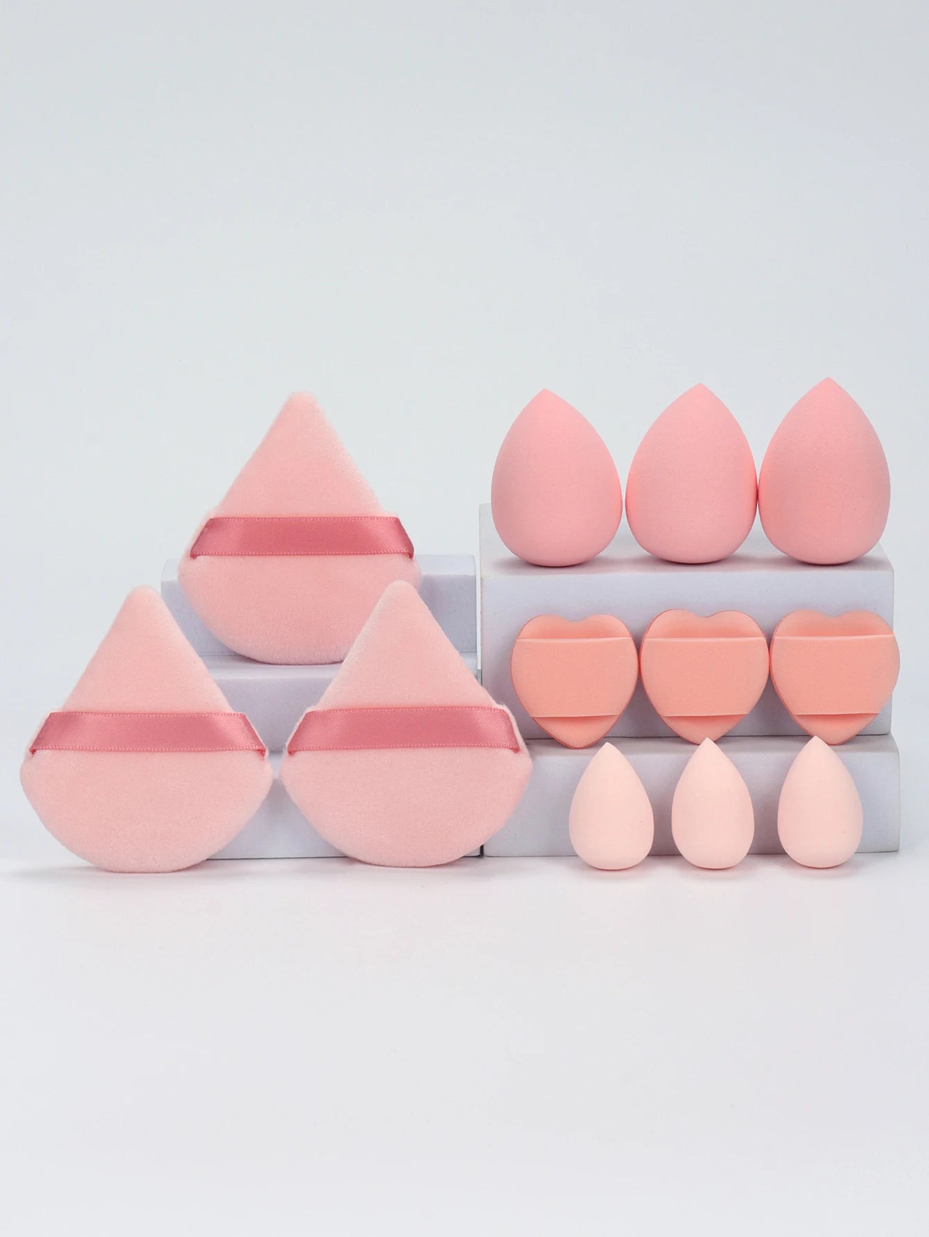 12-Piece All-Purpose Makeup Sponge Set, Made of 3 Loose Powder Puffs, 3 Mini Air Cushion Puffs, 3 Beauty Eggs and 3 Mini Beauty.
