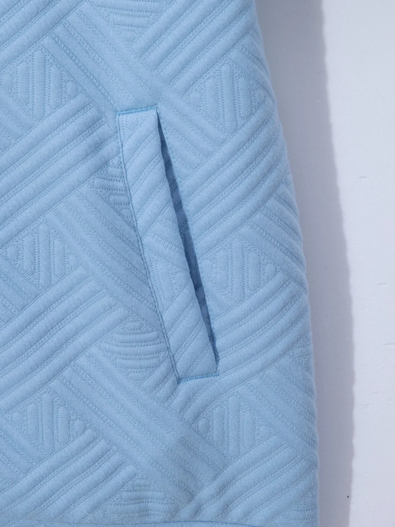 Men's Summer New Style Solid Color Knitted Short Sleeve Cardigan with Long Pants Casual Set Sporty Look from Mainland China.