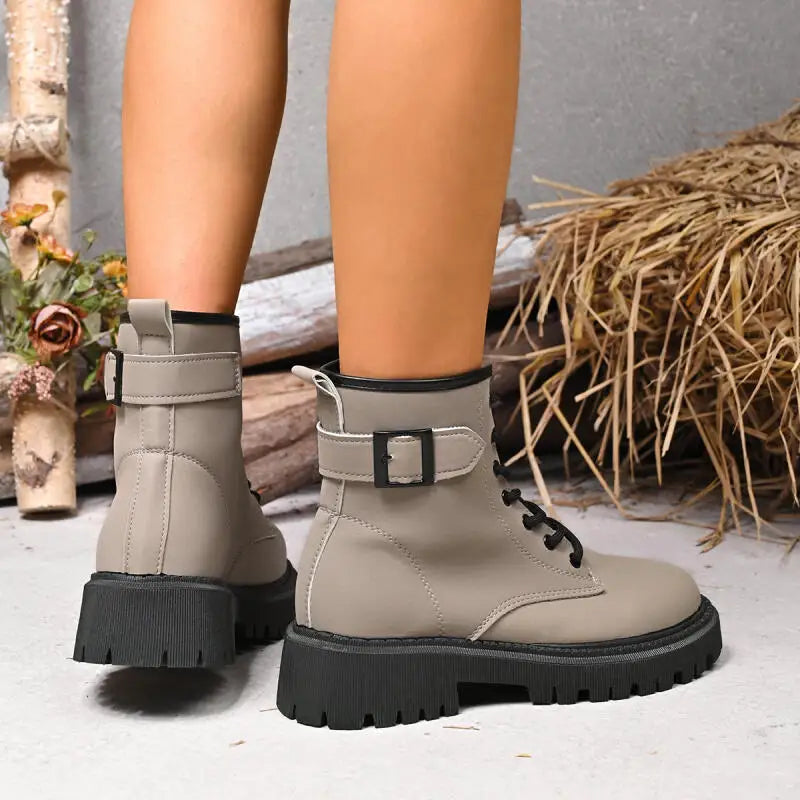 Chunky Platform Thick Heel Pink Ankle Boots Women 2025 Winter Punk Thick Bottom Lace Up Motorcycle Boots Metal Buckle Booties.