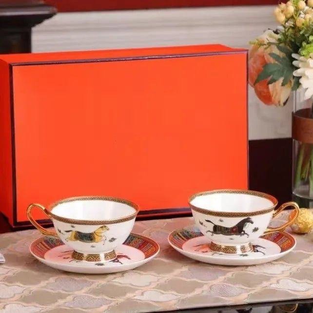 Red, Blue, Gray Tiger Series  Animal Images Bone Porcelain Coffee Cup Plate European Afternoon Tea Cup and Saucer Set Gift Box